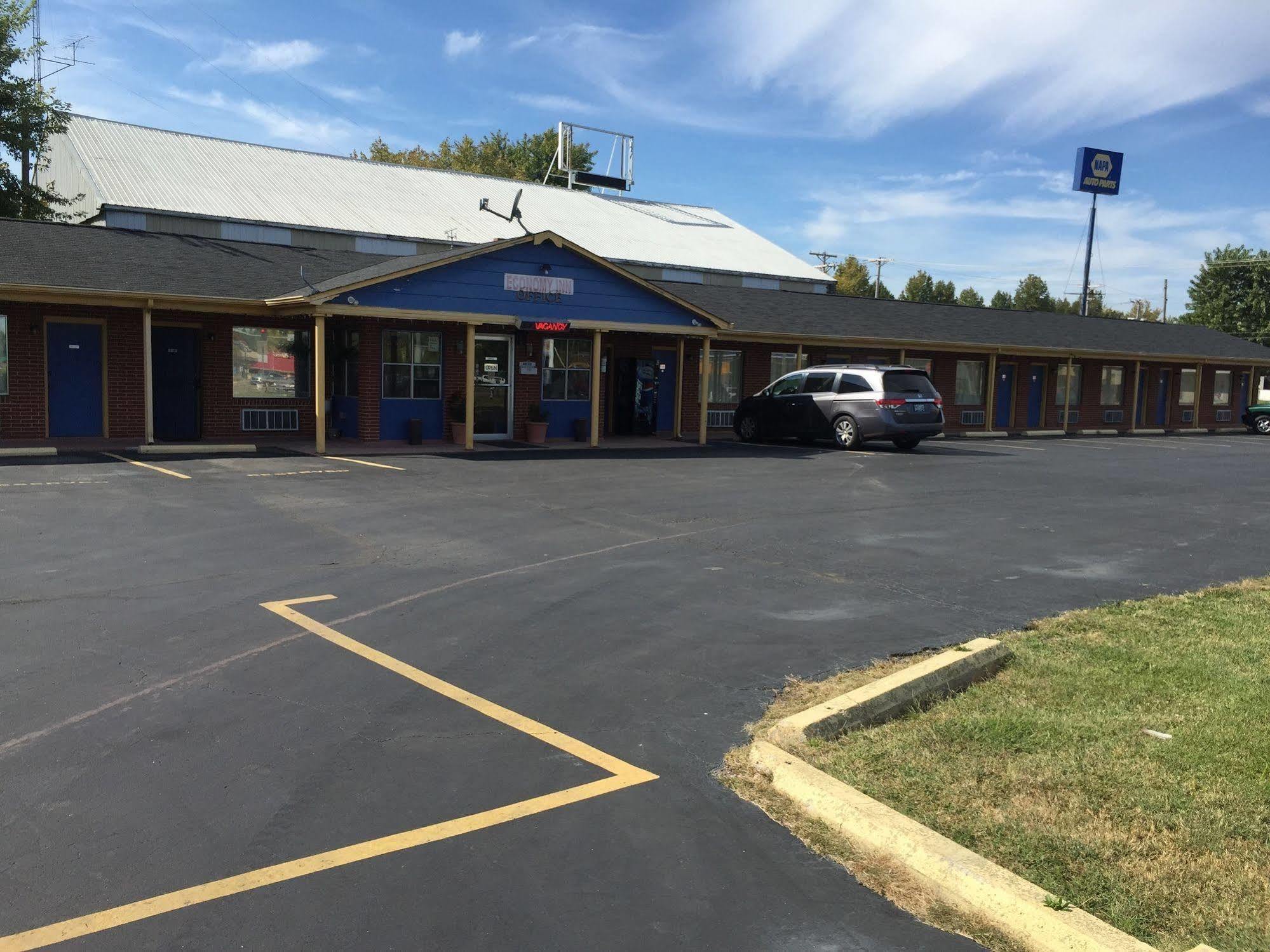 Economy Inn St. James Bagian luar foto